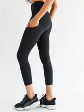 Compression Swift Black Leggings
