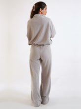 Half Zip Heather Grey Pullover
